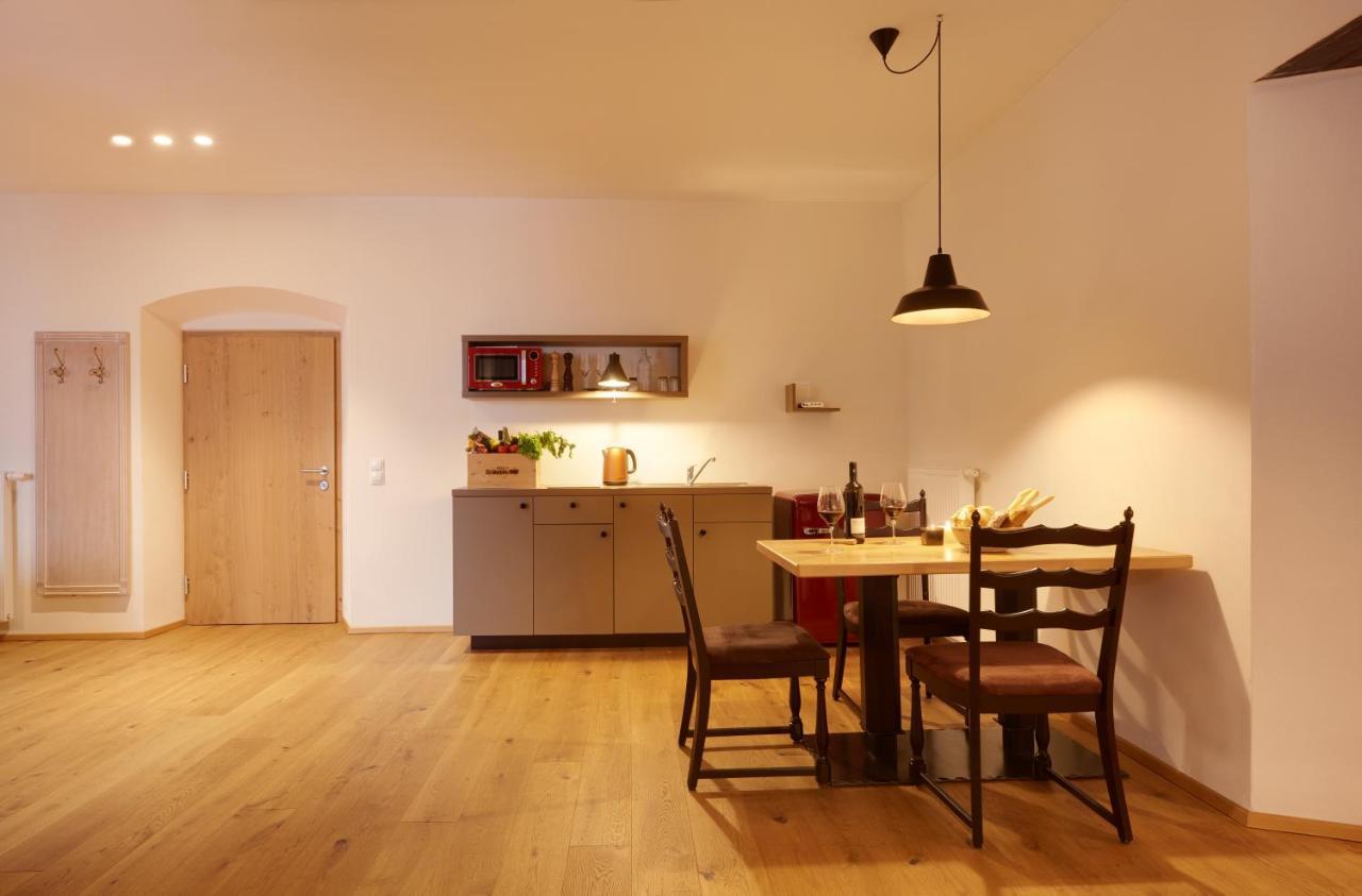 Historic Guesthouse Bircher B&B Apartments Near Sterzing Campo di Trens Esterno foto