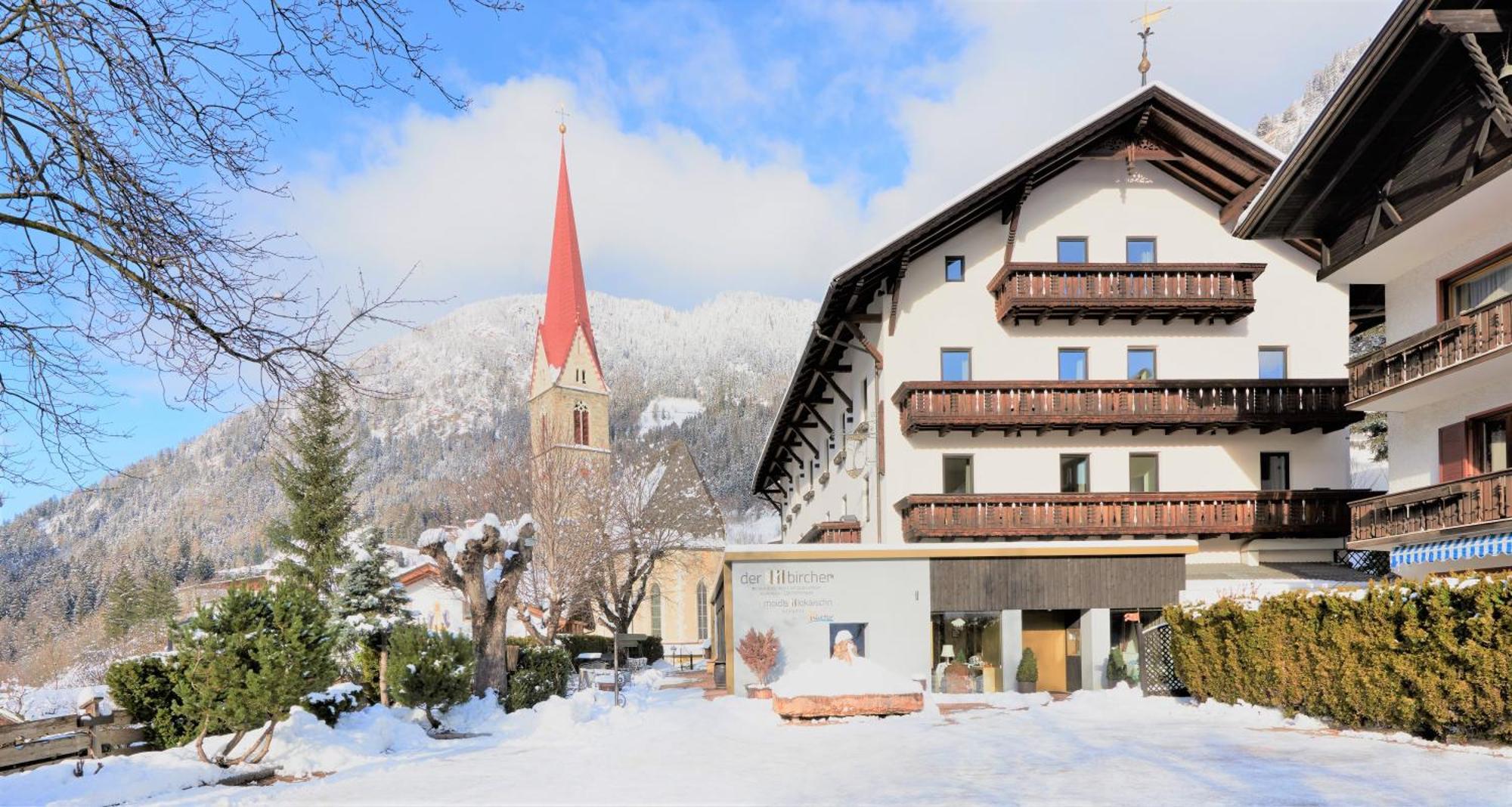 Historic Guesthouse Bircher B&B Apartments Near Sterzing Campo di Trens Esterno foto