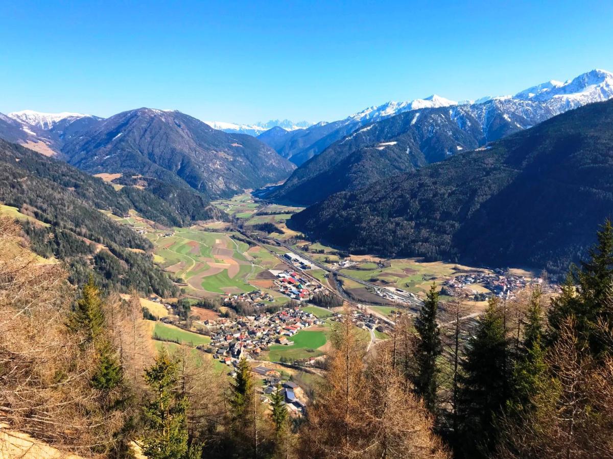 Historic Guesthouse Bircher B&B Apartments Near Sterzing Campo di Trens Esterno foto